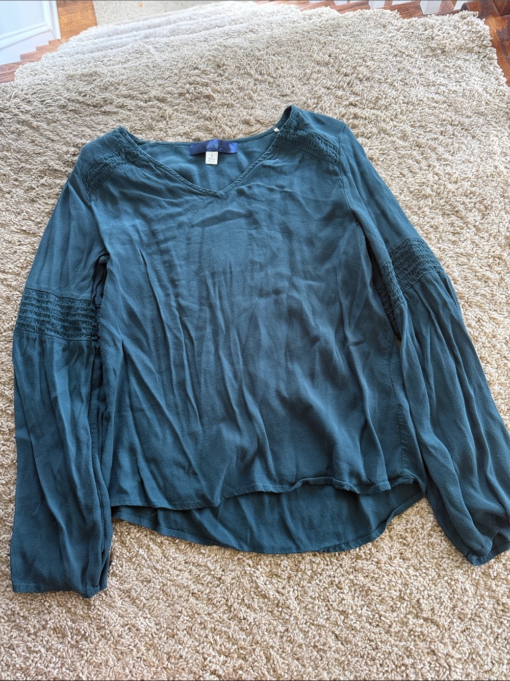 Women's Teal V-Neck Long Sleeve Top